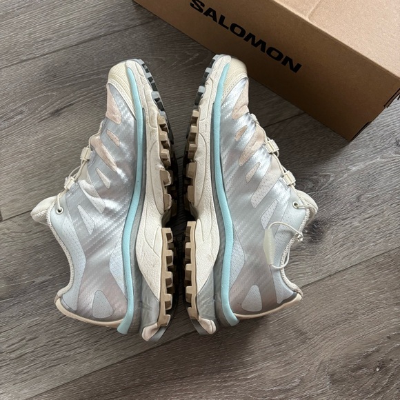 Salomon XT-4 OG Vanilla Ice/Ballad Blue/Tender Peach Sneakers - Picture 5 of 9